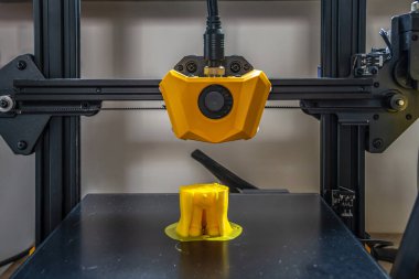 Druk na drukarce 3D z tego filamentu.