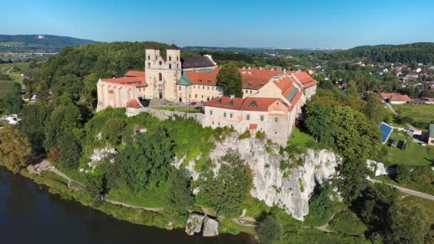 Edificios Del Monasterio Tyniec Polonia — Vídeo de stock