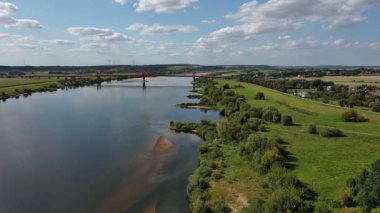 Polonya 'nın Korzeniewo kentindeki su göstergesi..