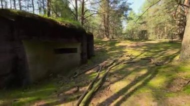 2. Dünya Savaşı 'ndan kalma savunma sığınağı..