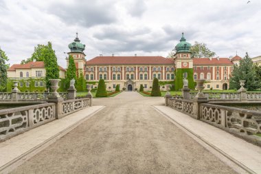 Lancut - kale ve park kompleksi, Polonya.