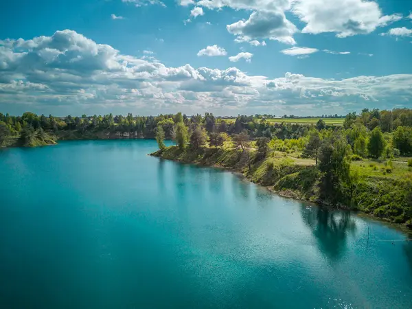 Polonya, Süleyman 'da taşan kireç taşı kazısı.