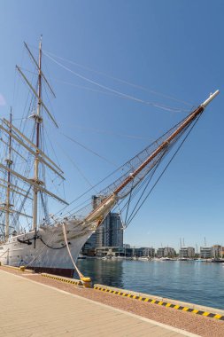 Polonya 'daki Gdynia Limanı' nın rıhtımı.