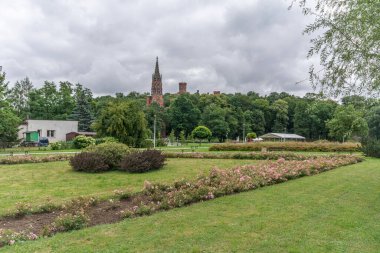 Kamieniec Zabkowicki ve eşsiz sarayı
