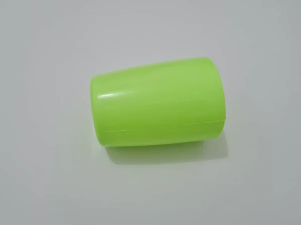 Ποτήρι Από Πλαστικό Πράσινη Λαβή — Φωτογραφία Αρχείου