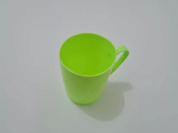 Vaso Plástico Con Mango Verde — Foto de Stock
