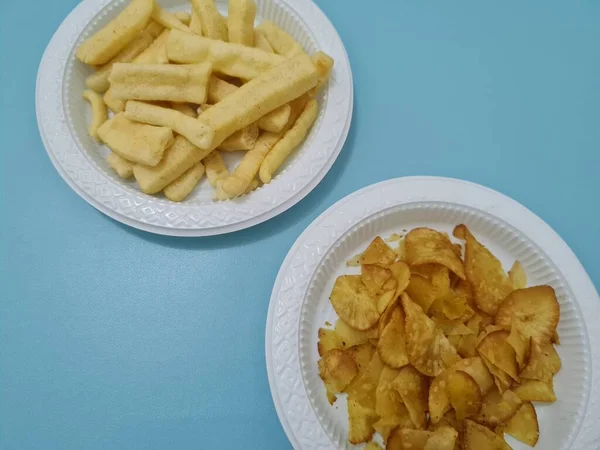 Fried Snacks Crispy Taste Namely Long Crackers Cassava Chips — Stock Photo, Image