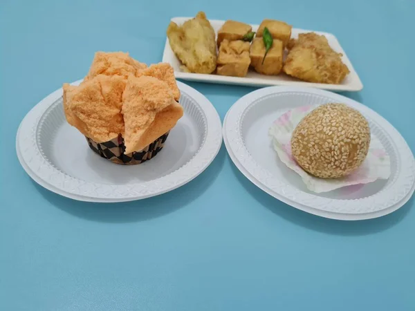 Market Snacks Consisting Fried Tofu Fried Bananas Onde Onde Bread — Stock Photo, Image