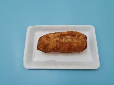 Marketten gelen abur cuburlar oval ve tatlı bir tadı olan kızarmış ekmeklerdir.