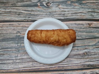 Marketten gelen abur cuburlar oval ve tatlı bir tadı olan kızarmış ekmeklerdir.