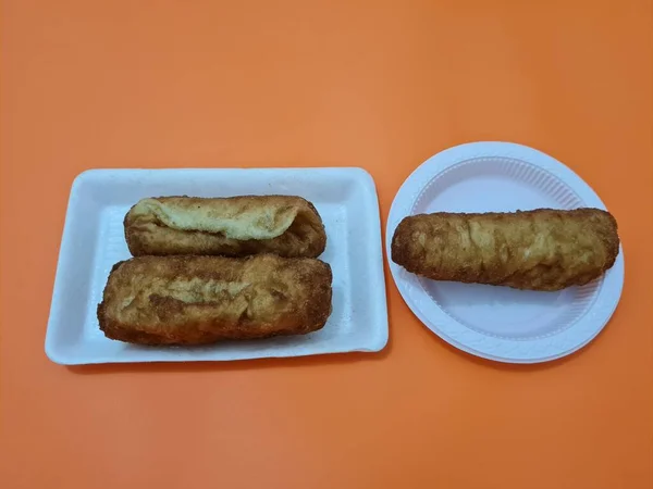 stock image Snacks from the market are fried bread that is oval in shape with a sweet taste