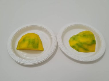 Olgun mangolar doğrudan yenebilir ya da yiyeceğe dönüştürülebilir.