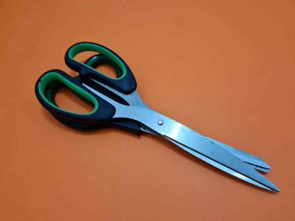 Scissors Green Handles Useful Cutting Paper Other Materials — Stock Photo, Image