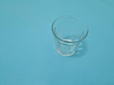 İçki bardakları genellikle içki konukları ya da diğer etkinlikler için kullanılır.