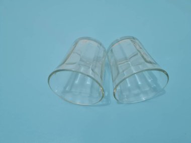 İçki bardakları genellikle içki konukları ya da diğer etkinlikler için kullanılır.