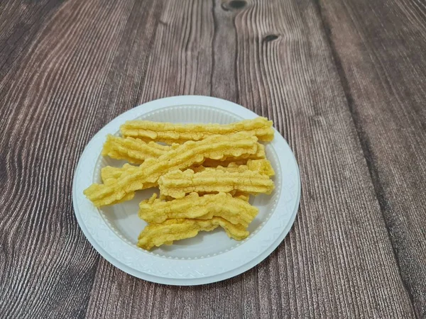 Knusprige Gelbe Cracker Mit Herzhaftem Geschmack Können Als Snack Oder — Stockfoto