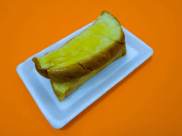 Pão Pente Marrom Amarelo Com Propagação Manteiga Doce Adequado Para — Fotografia de Stock