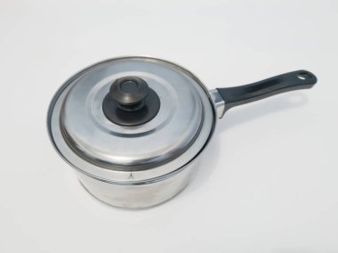 Pan beyaz arka planda izole edildi. Bir tavanın yakın plan görüntüsü.