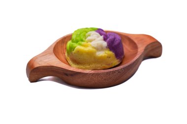 Gül süngeri denen tipik bir Endonezya yemeği.