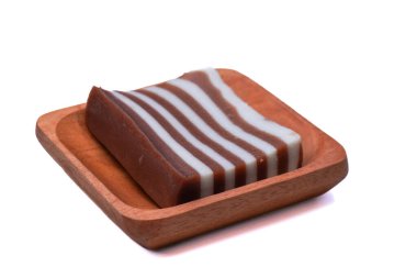 Lapis kek denilen tipik bir Endonezya yemeği.