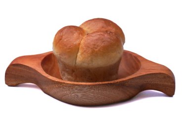 Çikolata dolu ekmek denilen tipik bir Endonezya yemeği.