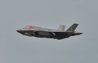 Don Muang Hava Üssü, Bangkok, Tayland, 8 Mart 2025: ABD Hava Kuvvetleri F-35 Demo Ekibi Kraliyet Tayland Hava Kuvvetleri 88. Hava Gösterisinde sahne alacak.