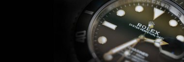 Bangkok Tayland - 28 Ocak 2021 Rolex Denizaltı Tarihi Siyah Seramik Erkekler Bilek Saati, afiş tarafı