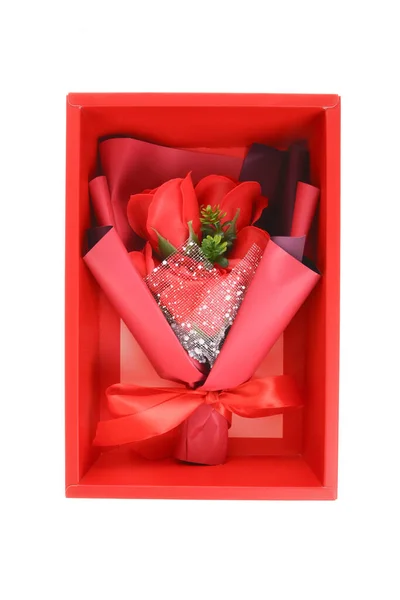 Червона Подарункова Коробка Червоними Трояндами Білому Тлі День Святого Валентина — стокове фото