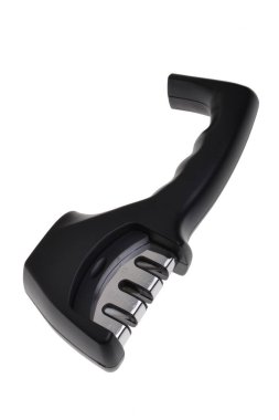 Beyaz bir arka plan üzerinde izole üç oluk bıçak kalemtıraş