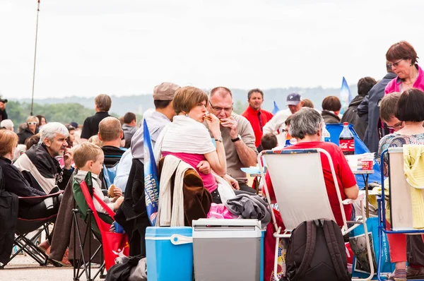 Yainville Francie Červenec Cca 2016 Velká Vesnice Piknik Výstavu Přehlídka — Stock fotografie