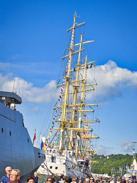 Rouen França Junho 2019 Vista Ponto Doca Exposição Armada Maiores — Fotografia de Stock