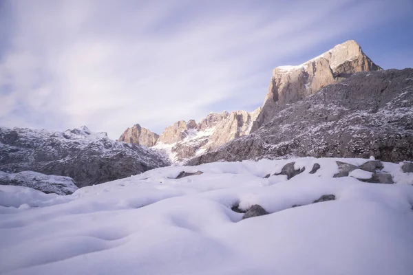 Snowy Mountains Winter Picos Europa National Park Spain High Quality — ストック写真
