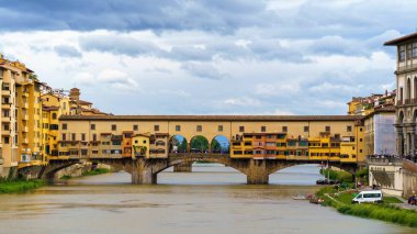Ünlü Florence Köprüsü Ponte Vecchio