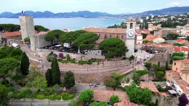 Luchtfoto Van Cannes Oude Stad Baai Aan Een Middellandse Zee — Stockvideo