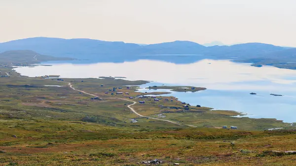 Sommarpanorama Jotunheimens Nationalpark Norge Fjäll Och Vinstre Sjö — Stockfoto