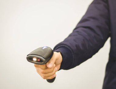 paket teslimat personeli ve çalışma