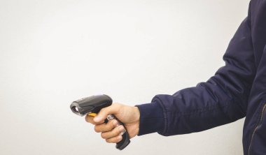 paket teslimat personeli ve çalışma