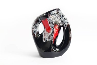 Beyaz bir arkaplanda izole edilmiş Eski Yüzyıl Vazosu.