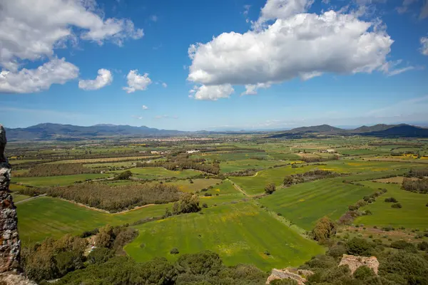 stock image Walk along the path that leads to the castle of Acquafredda, province of South Sardinia