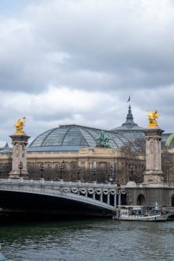 Alexander Köprüsü, Paris, Fransa