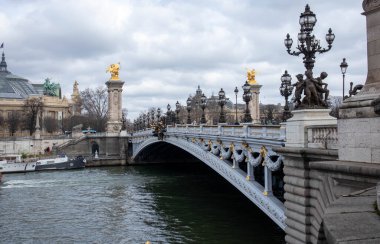 Alexander Köprüsü, Paris, Fransa