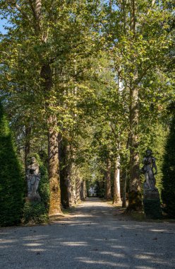 Grazzano Visconti 'nin küçük bir köyü, Piacenza ili, Emilia Romagna