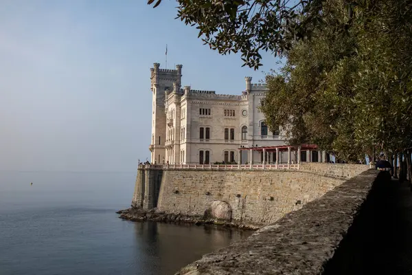 Castello di Miramare, Trieste şehri, Friuli Venezia Giulia