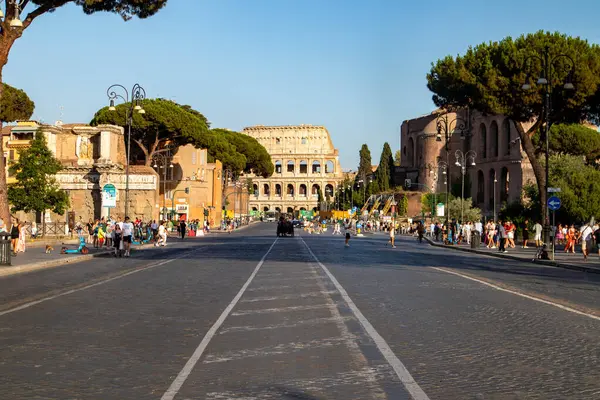 Kolezyum, Roma şehri, Lazio