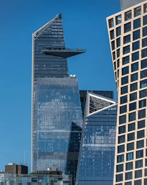 Sınır manzarası veya 30 Hudson Yarda ayırt edici mimari, Manhattan, New York