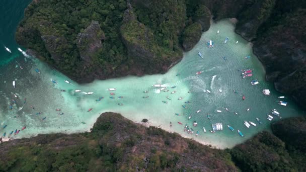 Top View Luchtfoto Drone Schot Scenic Lagoon Pileh Bay Gevuld — Stockvideo