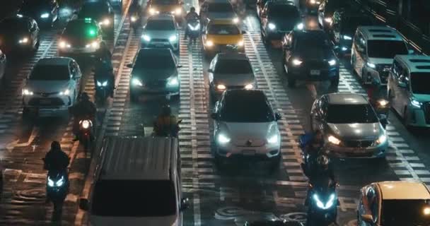 Νυχτερινά Αυτοκίνητα Στην Κεντρική Μπανγκόκ Κινηματογραφική Λήψη Του Δρόμου Της — Αρχείο Βίντεο