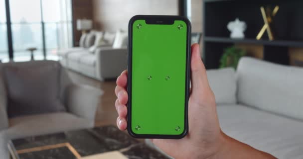 Κοντινό Smartphone Πράσινο Chroma Βασική Οθόνη Mockup Κατακόρυφη Θέση Στο — Αρχείο Βίντεο