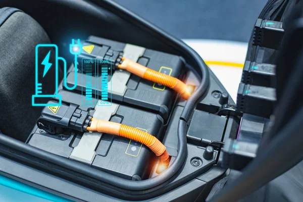 Ηλεκτρικές Μπαταρίες Μοτοσικλετών Έννοιες Και Ηλεκτρικοί Φορτιστές Μοτοσικλετών — Φωτογραφία Αρχείου