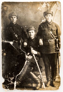 SSCB - CIRCA 1936: Eski fotoğraf, 24 Mart 1936 'da çekilen Red Commanders stüdyo portresini gösteriyor.